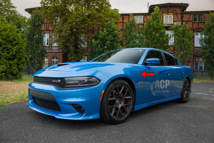 CHARGER błotnik przód lewa strona 2015-2023(1).png