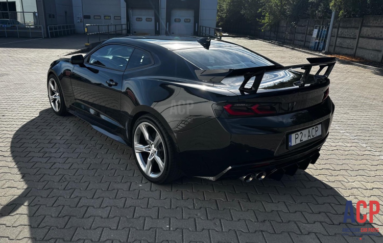 CAMARO Lampy tylne Full LED komplet 2016-2018 VLAND (styl Corvette C8)(9).png