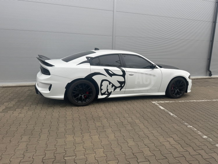 CHARGER Wickerbill na tylny spoiler styl SRT 2015-2023(a3).png