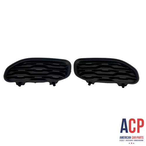 RAM 1500 Zaślepki haka holowniczego przedniego zderzaka komplet 2019-.png