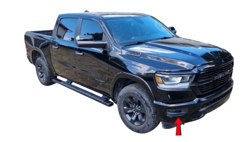 RAM 1500 Ramki halogenów komplet bez PDC 2019-2024 (1).jpg