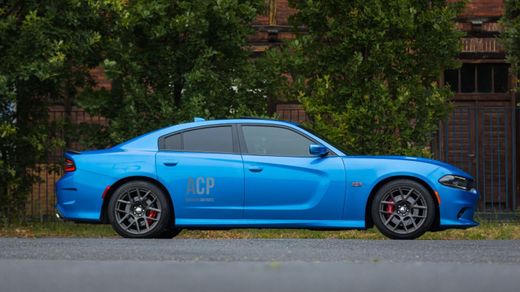 CHARGER Listwy boczne styl SRT komplet 2015-2023 VLAND(2).png