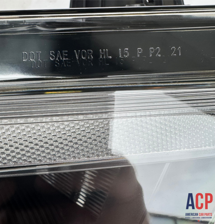 RAM 1500 Lampy przednie Full LED czarne komplet 2019-(4).png