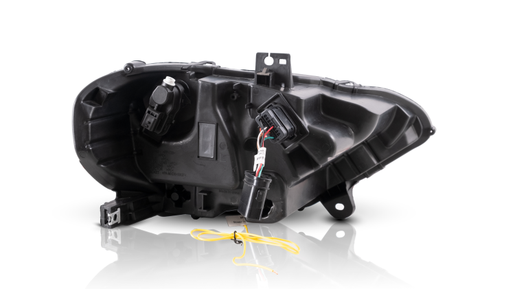 MUSTANG Lampy przednie zestaw 2018-2023 VLAND (3).png