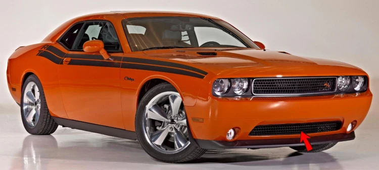 CHALLENGER Dolny grill atrapa przedniego zderzaka 2008-2014 (styl 2011)(2).jpg