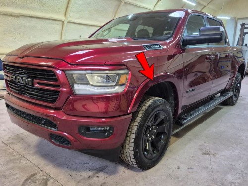 RAM 1500 Listwy błotników komplet 2019-2024(2).jpg