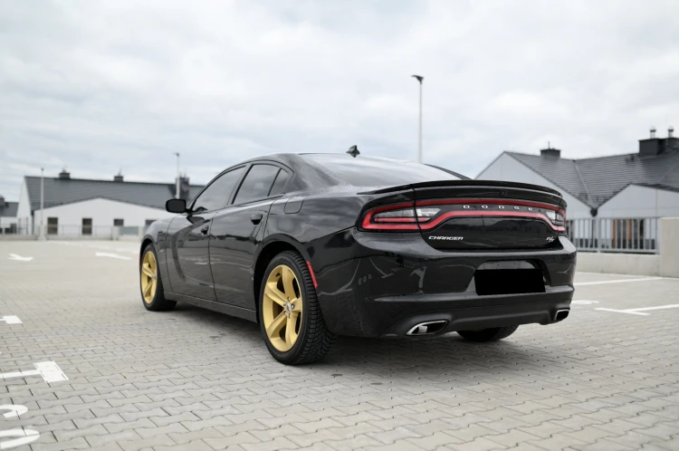 CHARGER Drzwi tylne lewa strona 2011-2023(2).jpg