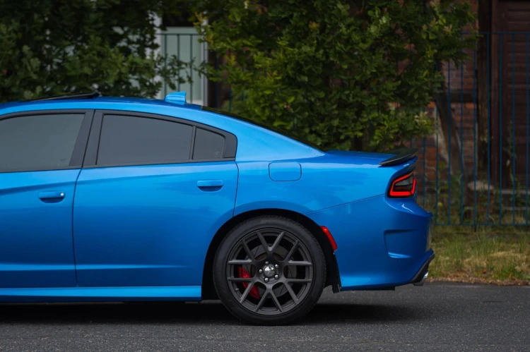 CHARGER Drzwi tylne lewa strona 2011-2023(3).jpeg
