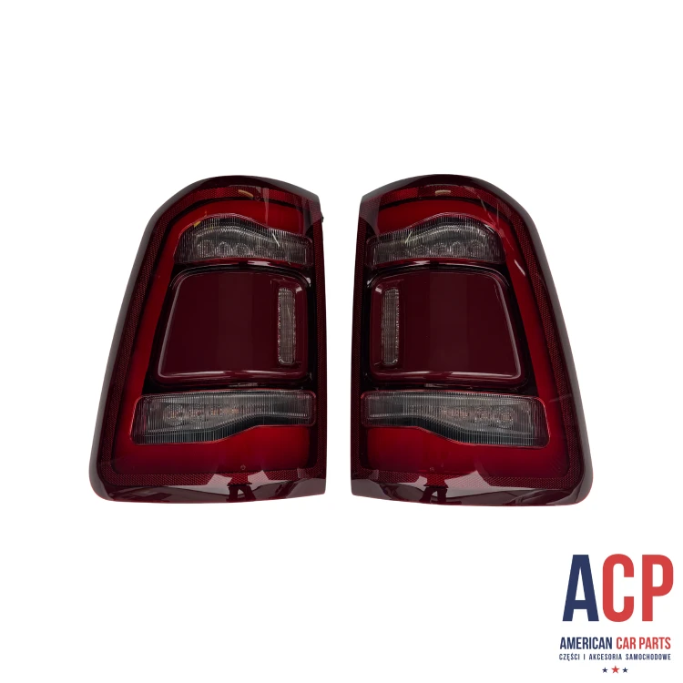 RAM 1500 Lampy tylne Full LED komplet z blid spot 2019-.png