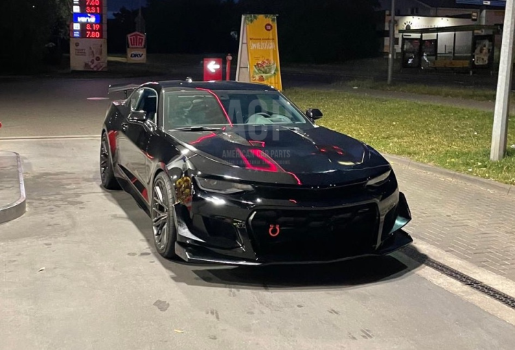 CAMARO zderzak przedni zestaw styl 1LE 2016-2018 (LT:RS:SS) (3).png